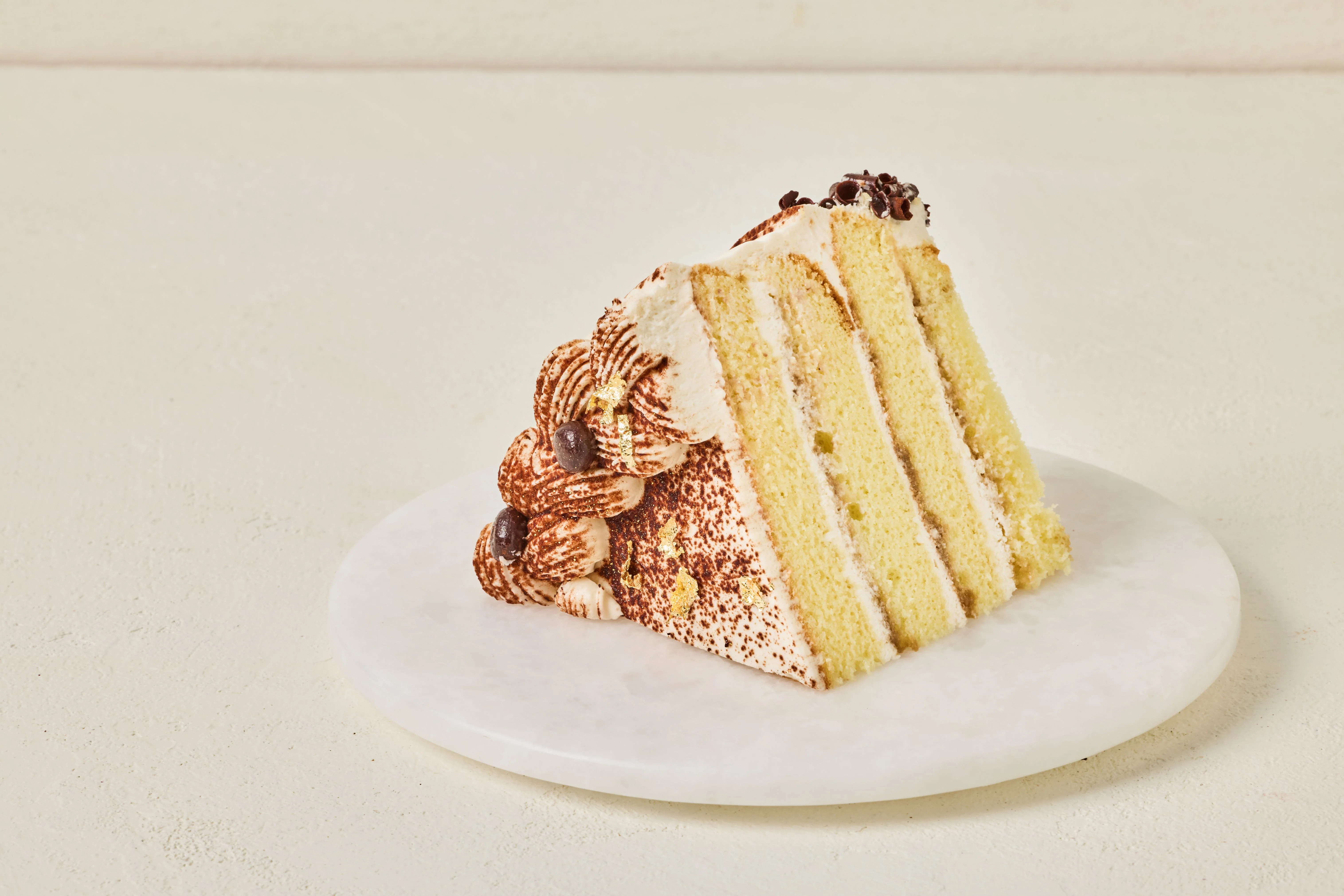 Tiramisu Cake - Round - Image 2