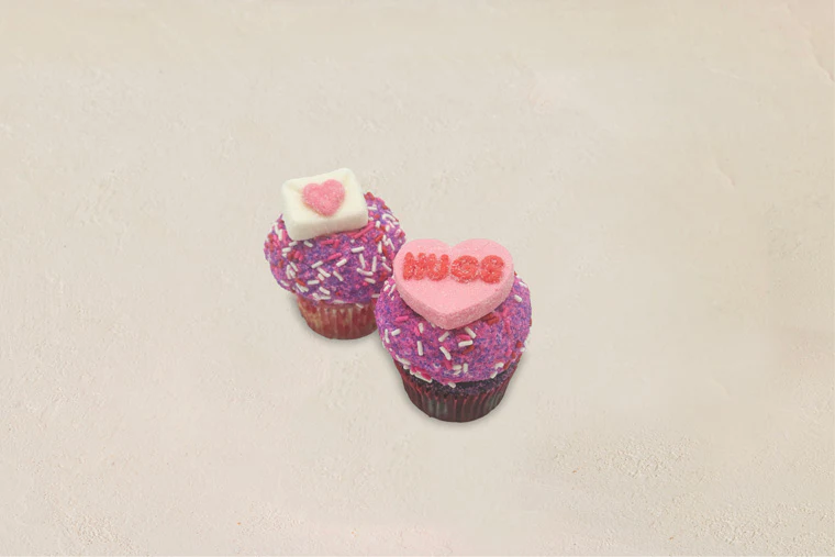 Valentine Cup Cakes Hugs